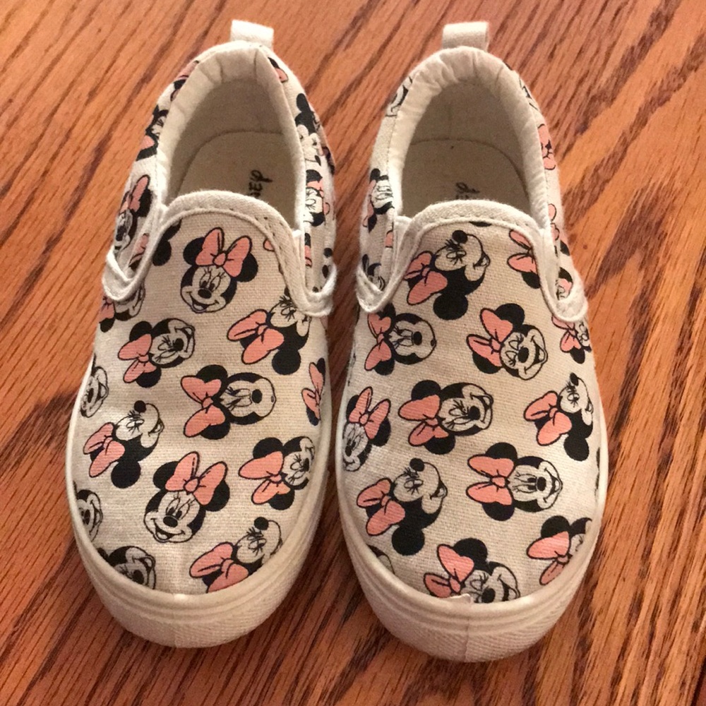 SOLD Size 8 Minnie Mouse Disney Shoes SOLD